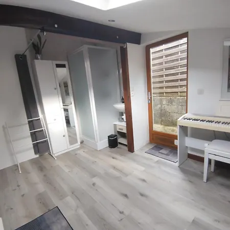 Duplex 2 Personnes, Maximum 6, Sans Vis-a-vis Apartment Aix-les-Bains
